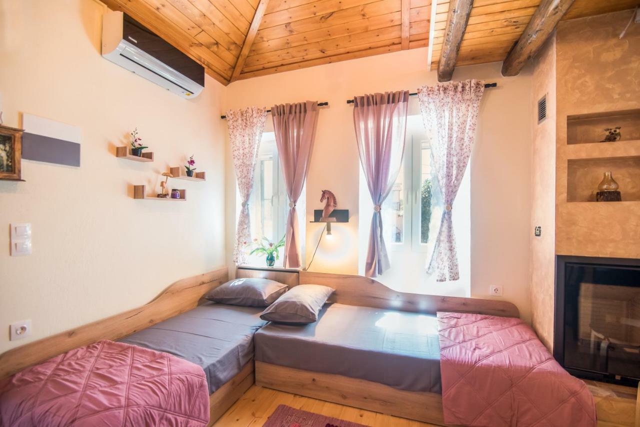 Spiti Lagis Villa Chlomatianá Buitenkant foto