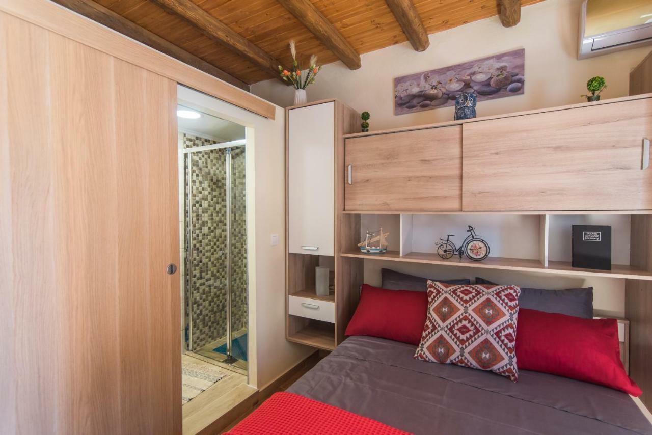 Spiti Lagis Villa Chlomatianá Buitenkant foto