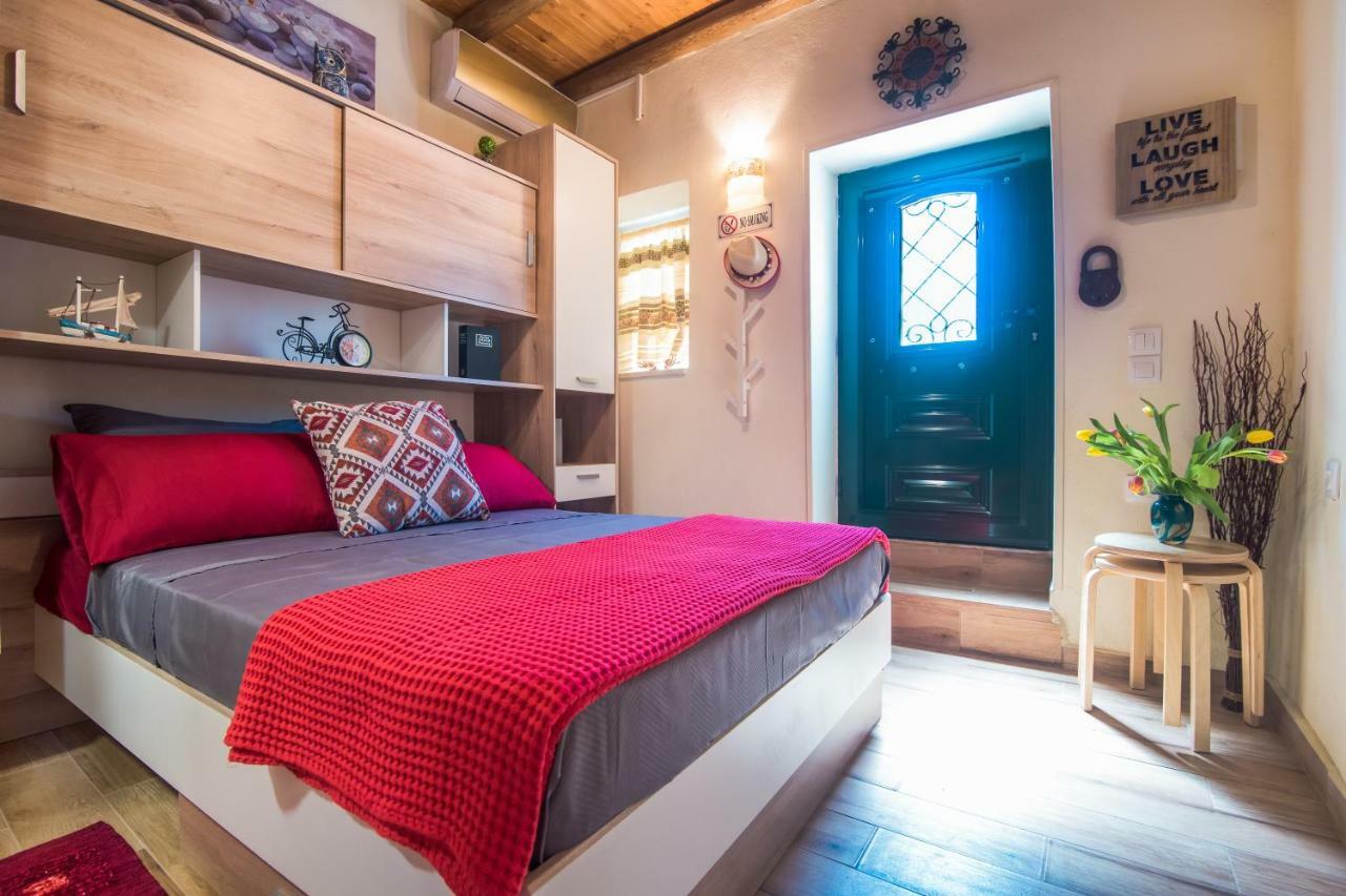 Spiti Lagis Villa Chlomatianá Buitenkant foto